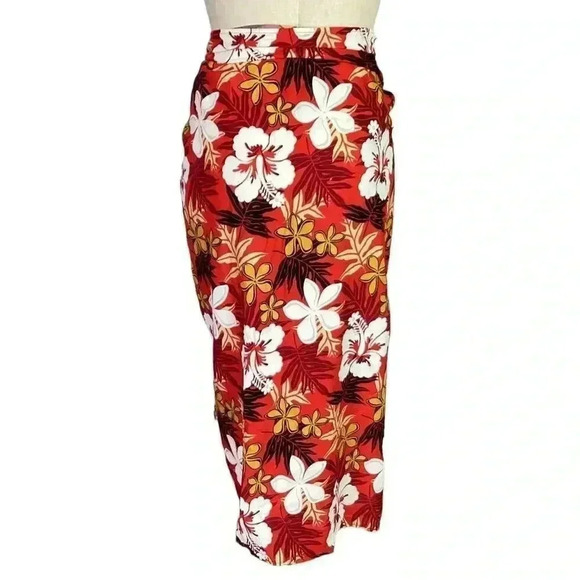 Vintage HIBISCUS COLLECTION HAWAII Wrap Scarf Sarong Red Floral Fringe Beach - Picture 2 of 7
